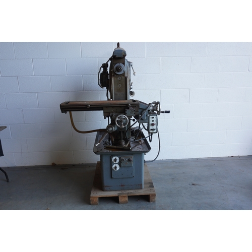 799 - Horizontal Harrison milling machine. Working order. 3 Phase