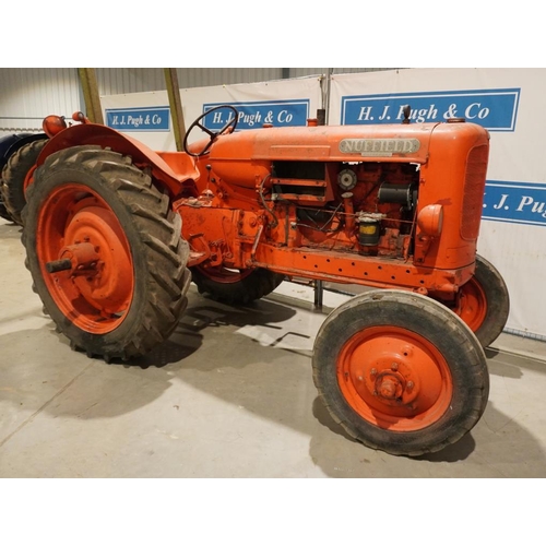 109 - Nuffield Universal M4 petrol paraffin tractor with rollbar. Reg BSV382. V5