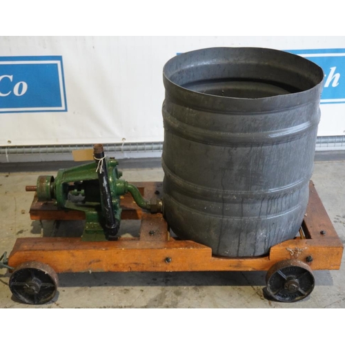 152 - Pump on 4 wheel trolley