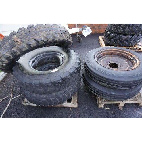 79 - 5 Various lorry tyres