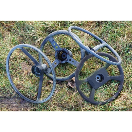 108 - Various steering wheels