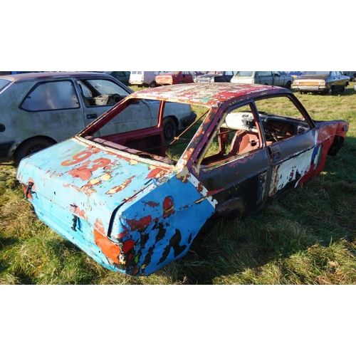 Mk2 2dr Ford Escort body shell 1976. 1600 sport version. Reg. VWP 905R ...