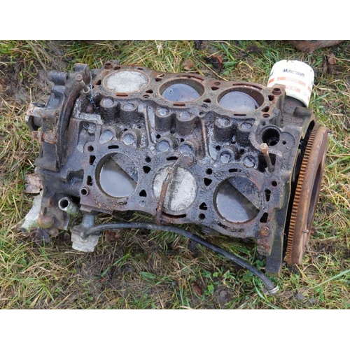 69 - Ford V6 engine