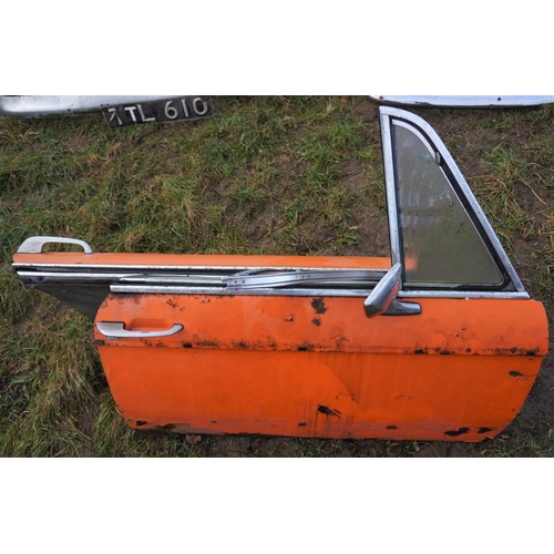 88 - Pair of BMW 2002 doors