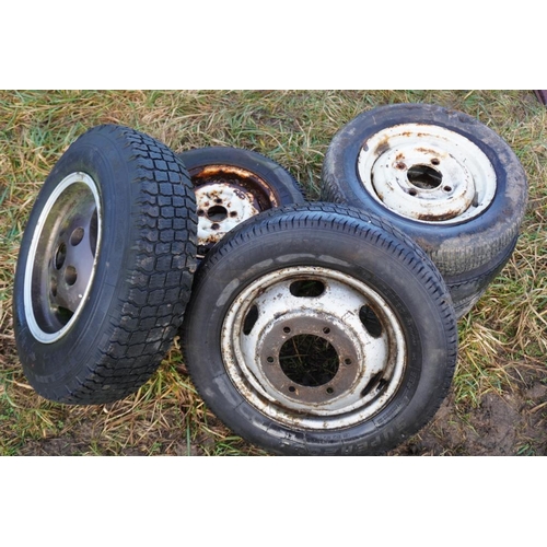 93 - Ford 100E wheels and Range Rover wheel and tyre