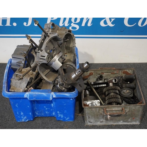 264 - Aprilia engine and gearbox parts