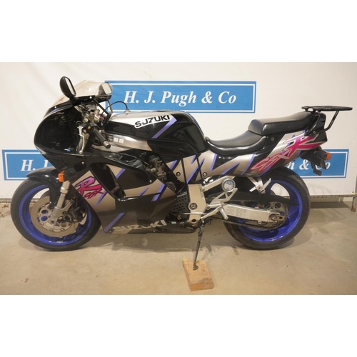 787 - Suzuki GSXR 750 WN motorcycle. 1992. 749cc.  Reg. K615 SFP. Engine No. R720102651. V5