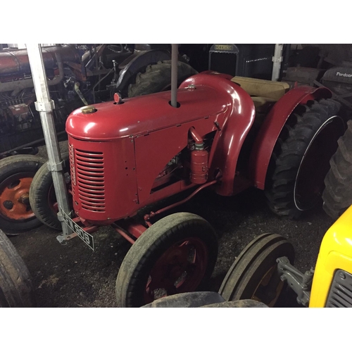 1555 - David Brown Cropmaster tractor. Fully restored.