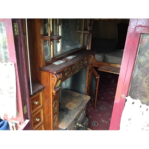 1542 - Bill Wright gypsy caravan, barn stored, fully fitted with oven cooking stove