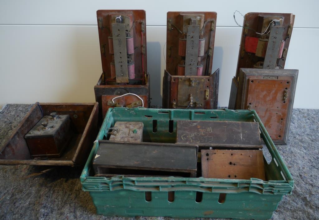 Large quantity of signalling boxes