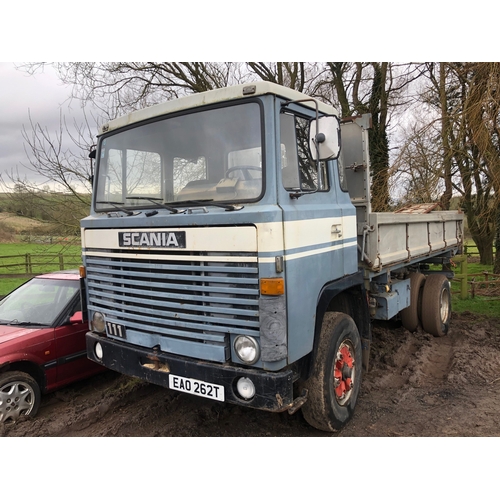 277 - Scania Lorry. 1978. Starts and drives. Very solid. Key present. V5 available (not on site) +VAT
