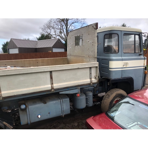 277 - Scania Lorry. 1978. Starts and drives. Very solid. Key present. V5 available (not on site) +VAT