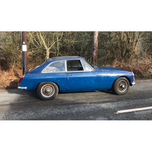 364 - MGB GT 3dr Coupe. 1970. 1798cc. Teal blue c/w wire wheels with 2 spare in boot, rear badges, seat mo... 