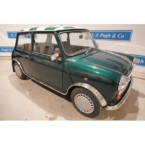 367 - Rover Mini  2dr saloon car in racing green with checkmate roof. 1990. 998cc. Runs and drives. MOT ex... 