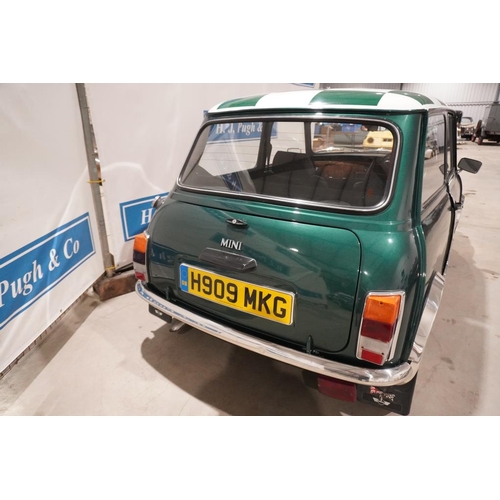 367 - Rover Mini  2dr saloon car in racing green with checkmate roof. 1990. 998cc. Runs and drives. MOT ex... 