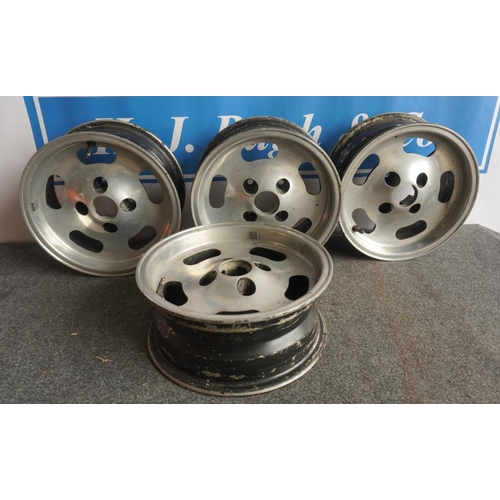 37 - Set of 4 Ford alloy wheels