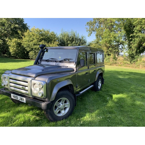 372 - Land Rover 110. 2013. 7 seater. Air con and climate control, sound systems, 7 seater 
, LED lights, ... 