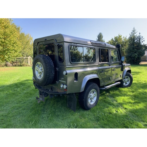 372 - Land Rover 110. 2013. 7 seater. Air con and climate control, sound systems, 7 seater 
, LED lights, ... 