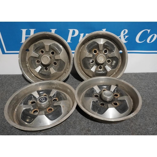 53 - Set of 4 Rover SD1 wheel trims