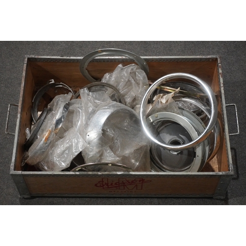 631 - Box of headlamp spares