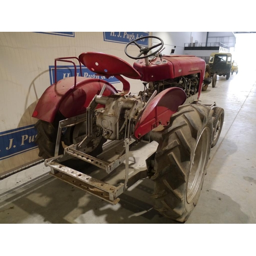 100 - Massey Ferguson 621 French Tractor 1959. Hanomag 2 cylinder diesel engine . No-621E59.  Runner. Fren... 