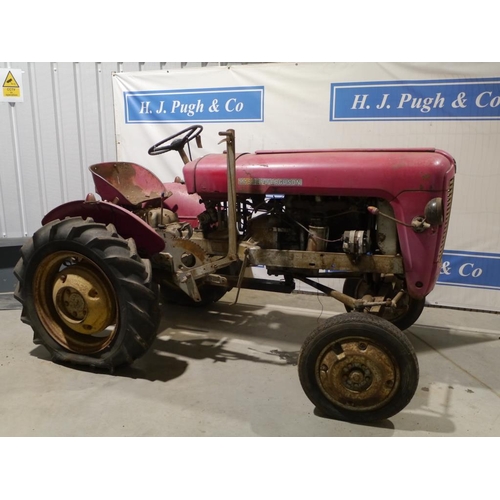 101 - Massey Ferguson 821 French Tractor, good genuine project with Peugeot engine. Runner. 4 Stroke petro... 