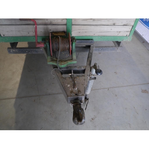 131 - Single Axle trailer with winch