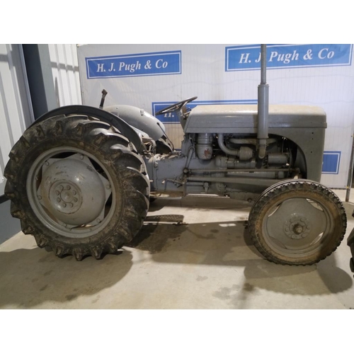 133 - Ferguson T20 Diesel Tractor. 1954. Starts and Runs. Used regularly in local ploughing matches. REG S... 