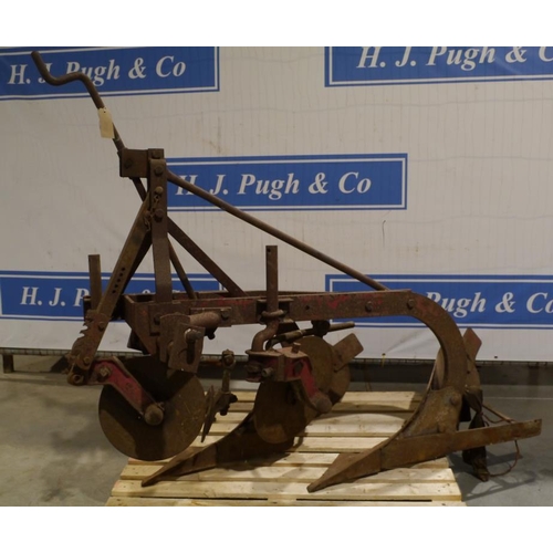 95 - Fisher Humphries 2 furrow plough