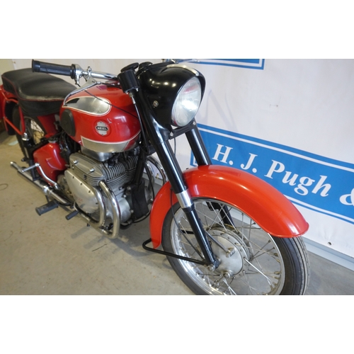 385 - Ariel Square Four motorcycle. 1959. 1000cc. Restored over 20 years ago. Dry stored and well maintain... 