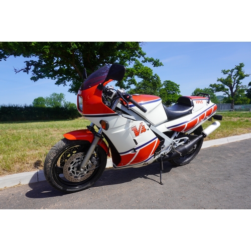 387 - Yamaha RD500LC 47X model motorcycle. 1986. 500cc. This is a pre production bike No-47X/000098. Start... 