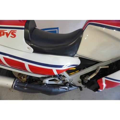 387 - Yamaha RD500LC 47X model motorcycle. 1986. 500cc. This is a pre production bike No-47X/000098. Start... 