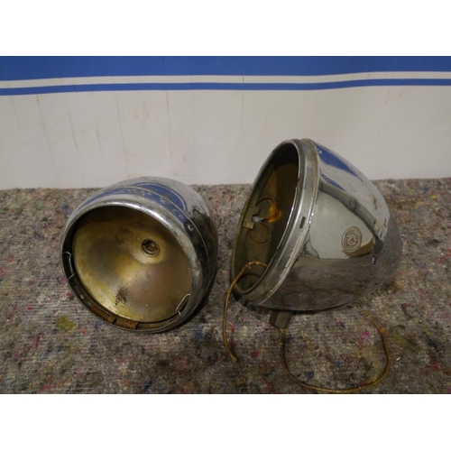 306 - 2 King Of The Road headlamps