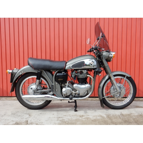 372 - Norton Dominator 99 motorcycle. 650cc. 1956 - fitted with 1967  650SS engine.  Frame Number: 68375 E... 