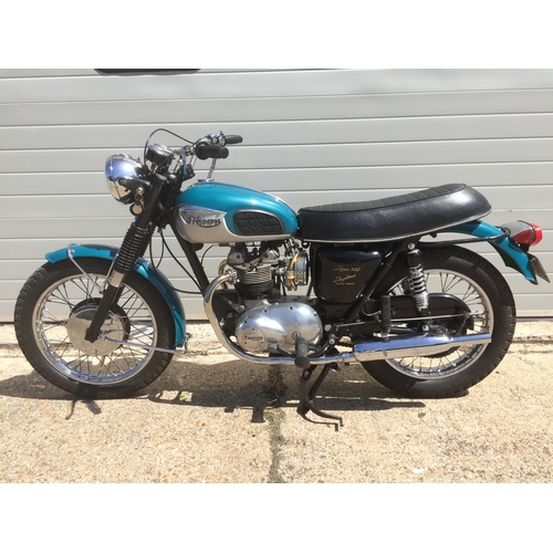 404 - Triumph Tiger T100R Daytona motorcycle. 1968. 500cc. New twin Amal carbs fitted. In regular use. Mat... 