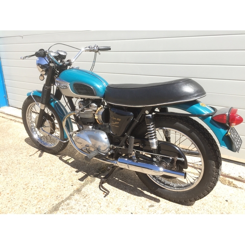 404 - Triumph Tiger T100R Daytona motorcycle. 1968. 500cc. New twin Amal carbs fitted. In regular use. Mat... 