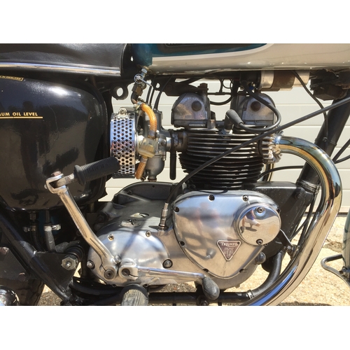 404 - Triumph Tiger T100R Daytona motorcycle. 1968. 500cc. New twin Amal carbs fitted. In regular use. Mat... 