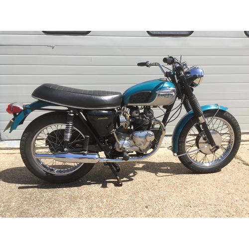 404 - Triumph Tiger T100R Daytona motorcycle. 1968. 500cc. New twin Amal carbs fitted. In regular use. Mat... 