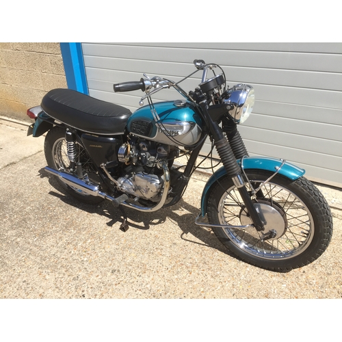 404 - Triumph Tiger T100R Daytona motorcycle. 1968. 500cc. New twin Amal carbs fitted. In regular use. Mat... 