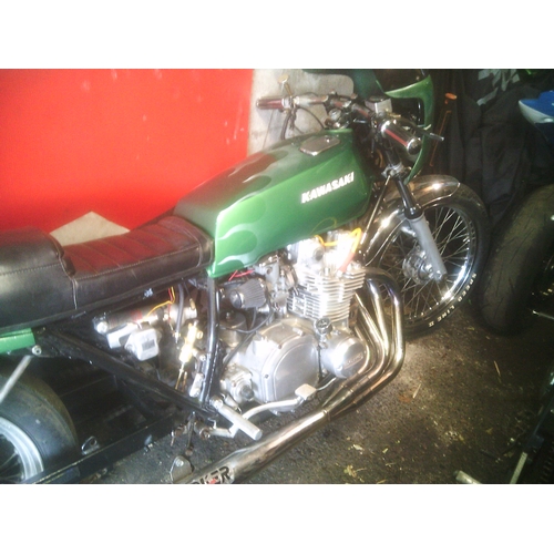 410 - Kawasaki Z1000/900 Motorcycle. 1978. Frame No KZT000003526. Imported from the US. C/w shipping invoi... 