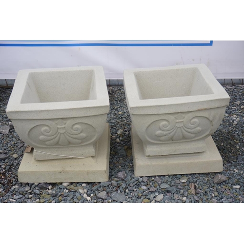 131 - Pair of planters on stands 14