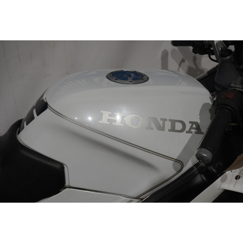 412 - Honda VFR 750 RC24 motorcycle. 1989. Runs and drives well. MOT until 22/11/2020. Engine No- RC24E220... 