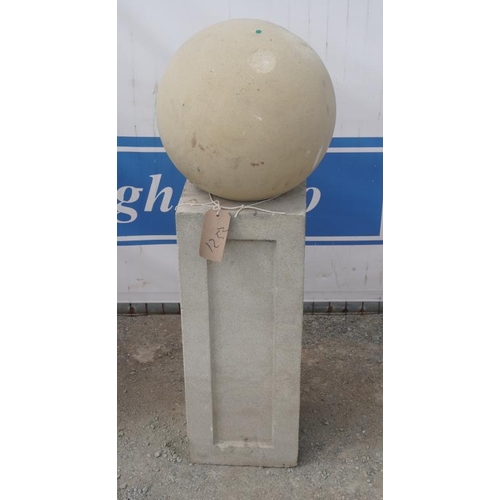 45 - Pillar top ball on plinth 36