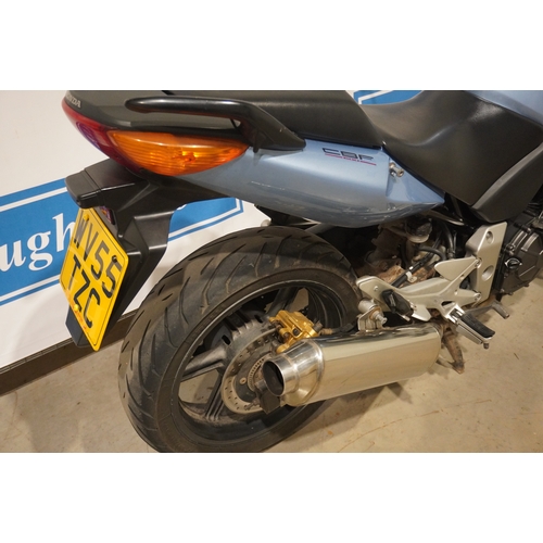 416 - Honda CBF 600N motorcycle. 2005. MOT til 23/9/2020. c/w service documents and old MOT's, 2 sets of k... 