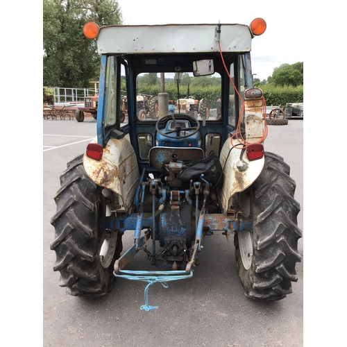 139A - Ford 3000 tractor with loader, starts and runs well. Low hours