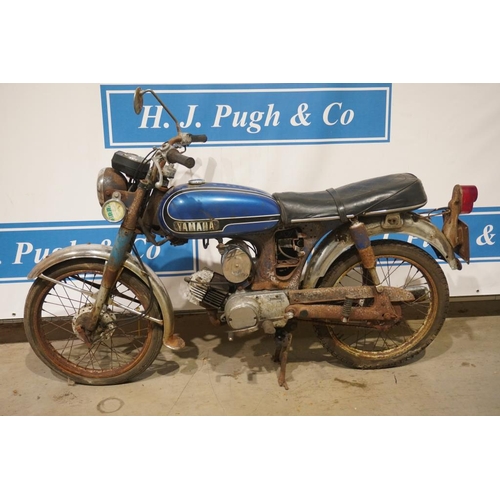 431 - Yamaha 100 motorcycle. Good project. Engine no. LZ-201278. Reg. OKB 899M. No docs.