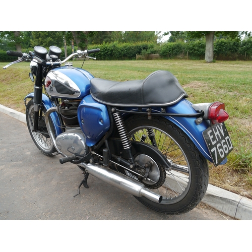 374 - BSA A65 Thunderbolt motorcycle. 1966. Starts and runs well. Its been on the road. SRM clutch and Boy... 