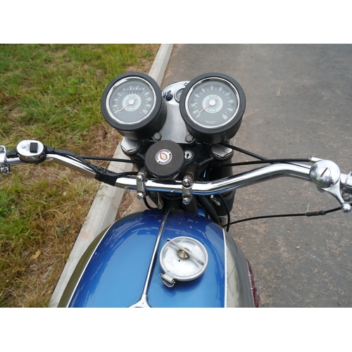 374 - BSA A65 Thunderbolt motorcycle. 1966. Starts and runs well. Its been on the road. SRM clutch and Boy... 