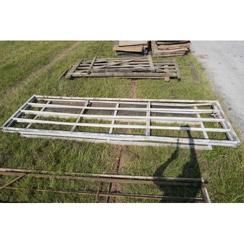 143 - 2 Heavy duty 13ft metal gates and 1-11ft heavy duty gates +VAT