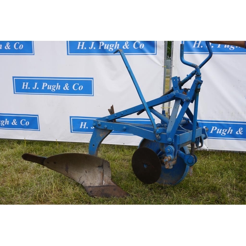 226 - Ransomes single furrow deep digger plough